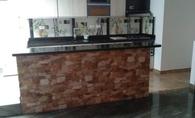 VENDO CASA, BUENOS AIRES