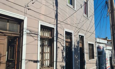 Venta de 3 Casas con único rol, $199.000.000 en plena Avenida Matta, Valparaíso