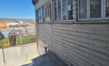 🏡 EXCELENTE OPORTUNIDAD DE INVERSIÓN 🔑 3 CASAS EN UNA PROPIEDAD – CERRO LOS PLACERES, VALPARAÍSO
