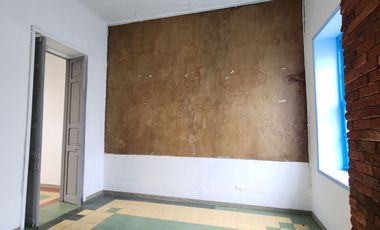 ARRIENDO CASA LOCAL, CENTRO