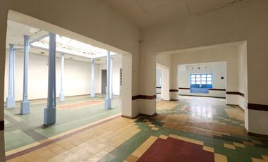 ARRIENDO CASA LOCAL, CENTRO