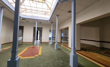 ARRIENDO CASA LOCAL, CENTRO