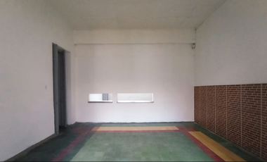 ARRIENDO CASA LOCAL, CENTRO