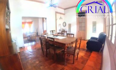 Gran terreno con 2 casas en Providencia