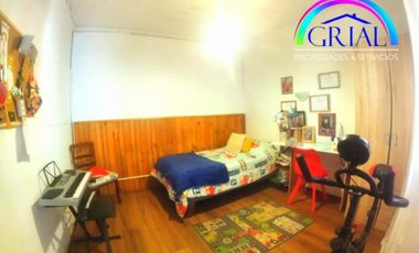 Gran terreno con 2 casas en Providencia