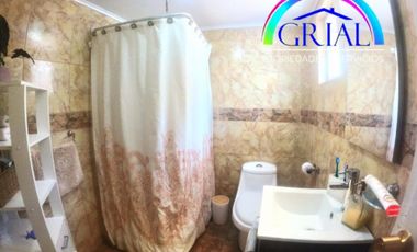 Gran terreno con 2 casas en Providencia