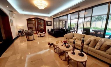 VENTA CASA 4 DORMITORIOS SAMBORONDON SAN ISIDRO