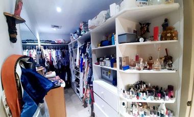 VENTA CASA 4 DORMITORIOS SAMBORONDON SAN ISIDRO