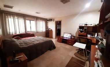 VENTA CASA 4 DORMITORIOS SAMBORONDON SAN ISIDRO