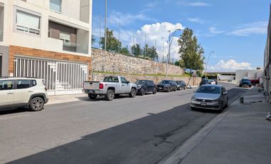 CASA EN VENTA EN ESPACIO CUMBRES IRWIN MONTERREY