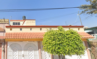 VENTA DE CASA EN FRACCIONAMIENTO VALLE DE ARAGÓN 3ERA SECCION ECATEPEC