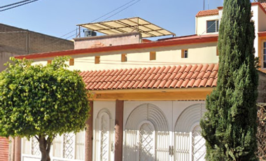 VENTA DE CASA EN FRACCIONAMIENTO VALLE DE ARAGÓN 3ERA SECCION ECATEPEC