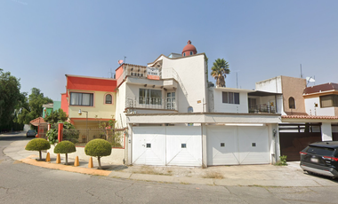 CASA A LA VENTA EN JARDINES DEL ALBA, CUAUTITLAN IZCALLI, ESTADO DE MEXICO