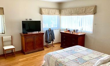 I. Holzapfel #639. Amplia Casa 4D4B en Lomas de Montemar