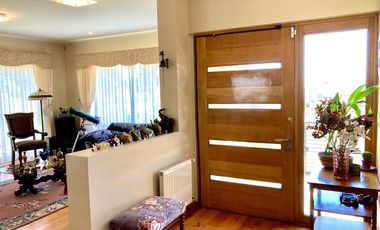 I. Holzapfel #639. Amplia Casa 4D4B en Lomas de Montemar