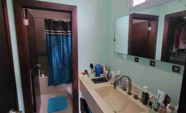 En venta amplia casa esquinera en Urbanización Terrasol, Km, 5 via a Samborondón