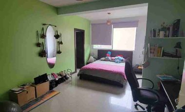 En venta amplia casa esquinera en Urbanización Terrasol, Km, 5 via a Samborondón