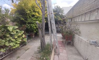 CASA EN RENTA Y VENTA EN AV TESISTÁN COLONIA SAN JOSÉ ZAPOPAN JALISCO.