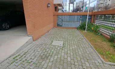 Lindo departamento   2 dormitorios, 2 Baños sector Oriente , Viña del Mar