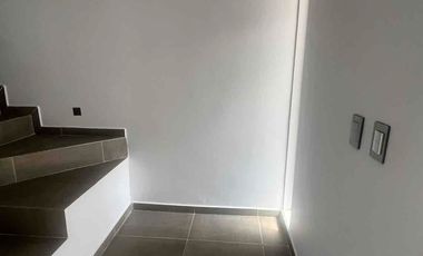 CASA EN VENTA FRACC. MADEIRAS I ZAPOPAN; JALISCO.