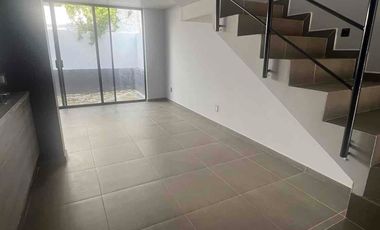 CASA EN VENTA FRACC. MADEIRAS I ZAPOPAN; JALISCO.