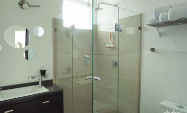 RENTA DEPARTAMENTO AMUEBLADO 3 RECAMARAS ZONA GALERIAS SERDAN