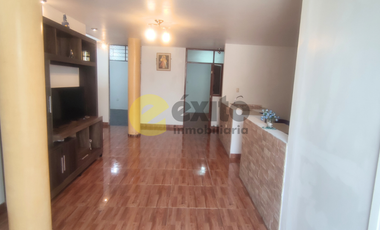 VENDO CASA EN LA URB. EDUCADORES CERCA A LA UCV - PIURA