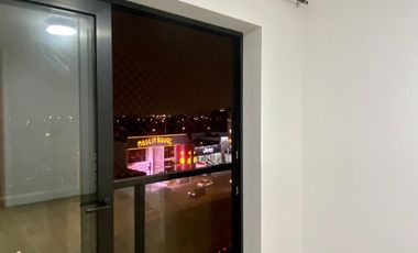 Golf Los Inkas Piso 7 con Estacionamiento