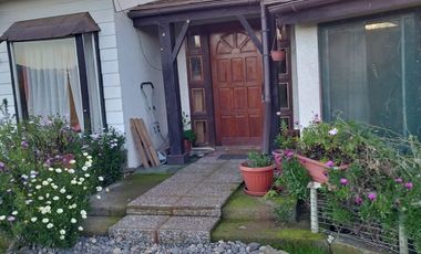 SE VENDE O ARRIENDA CON COMPROMISO DE COMPRA