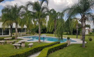 Gran Quinta campestre en San Mateo equipada y en excelente estado