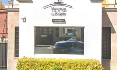 Venta de casa en Hacienda del bosque Metepec