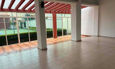 Venta de casa en Hacienda del bosque Metepec