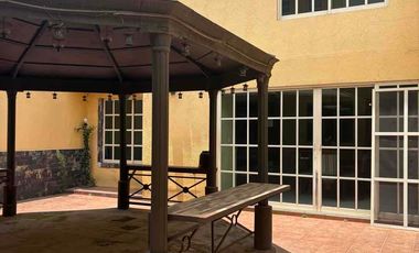 Venta de casa en Hacienda del bosque Metepec