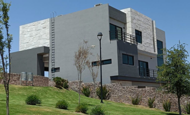 RESIDENCIA EN VENTA ZONA VALLES