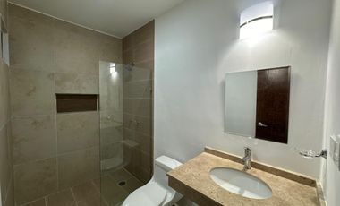 Casa de 1 piso, con 3 recámaras y piscina.