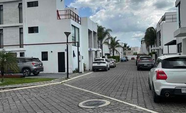 venta de casa en la carcaña