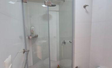 DEPARTAMENTO DÚPLEX EN SAN BORJA – AMPLIO Y LISTO PARA VIVIR/VISTA EXTERNA 4 DORMITORIOS Y BALCON