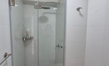 DEPARTAMENTO DÚPLEX EN SAN BORJA – AMPLIO Y LISTO PARA VIVIR/VISTA EXTERNA 4 DORMITORIOS Y BALCON