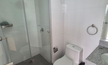 DEPARTAMENTO DÚPLEX EN SAN BORJA – AMPLIO Y LISTO PARA VIVIR/VISTA EXTERNA 4 DORMITORIOS Y BALCON