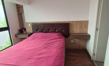 DEPARTAMENTO DÚPLEX EN SAN BORJA – AMPLIO Y LISTO PARA VIVIR/VISTA EXTERNA 4 DORMITORIOS Y BALCON