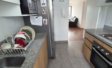 DEPARTAMENTO DÚPLEX EN SAN BORJA – AMPLIO Y LISTO PARA VIVIR/VISTA EXTERNA 4 DORMITORIOS Y BALCON
