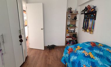 DEPARTAMENTO DÚPLEX EN SAN BORJA – AMPLIO Y LISTO PARA VIVIR/VISTA EXTERNA 4 DORMITORIOS Y BALCON