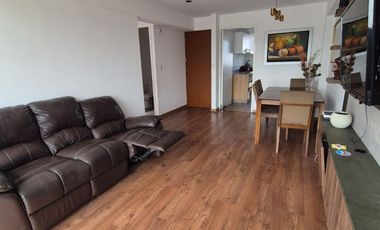 DEPARTAMENTO DÚPLEX EN SAN BORJA – AMPLIO Y LISTO PARA VIVIR/VISTA EXTERNA 4 DORMITORIOS Y BALCON