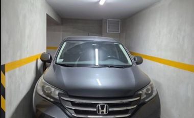 DEPARTAMENTO DÚPLEX EN SAN BORJA – AMPLIO Y LISTO PARA VIVIR/VISTA EXTERNA 4 DORMITORIOS Y BALCON