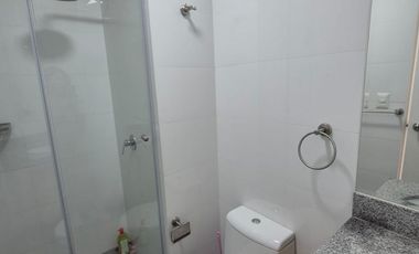 DEPARTAMENTO DÚPLEX EN SAN BORJA – AMPLIO Y LISTO PARA VIVIR/VISTA EXTERNA 4 DORMITORIOS Y BALCON