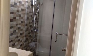 3BR Condo with Balcony & Parking FOR SALE in Wack Wack Twin Towers Condo in Mandaluyong