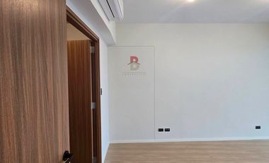 2 Bedrooms w/  Balcony Semi Furnished For Rent at Shang Residences Wack Wack Mandaluyong