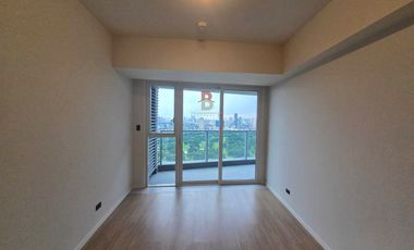 2 Bedrooms w/  Balcony Semi Furnished For Rent at Shang Residences Wack Wack Mandaluyong
