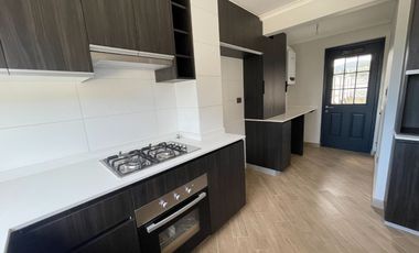 Casa Nueva en Arriendo en condominio exclusivo sector de Vilumanque Concepción