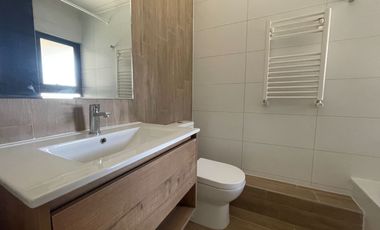 Casa Nueva en Arriendo en condominio exclusivo sector de Vilumanque Concepción